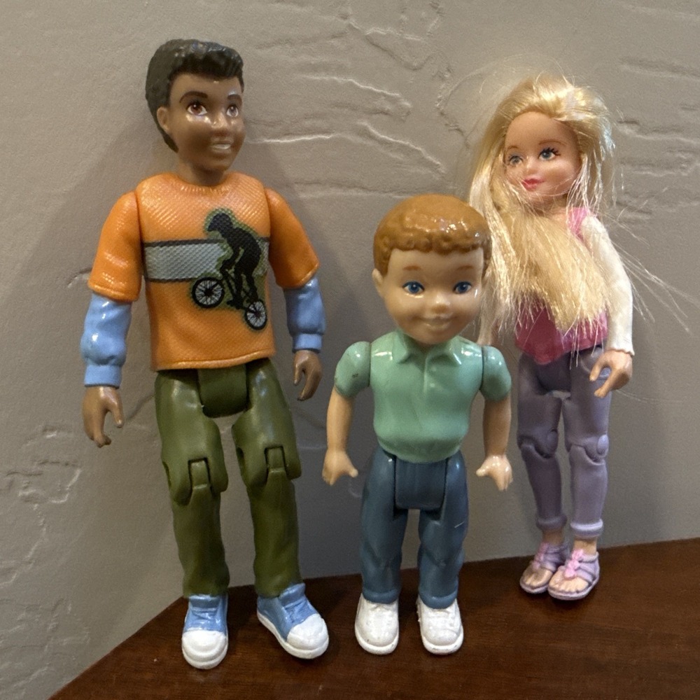 Vintage Dollhouse Figures Lot Fisher Price Loving Family & Playskool Boy Girl